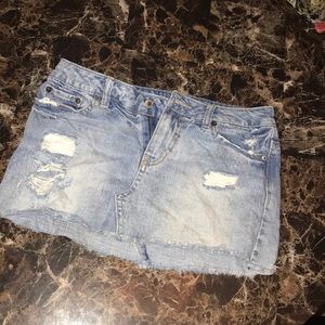 Size zero mini skirt